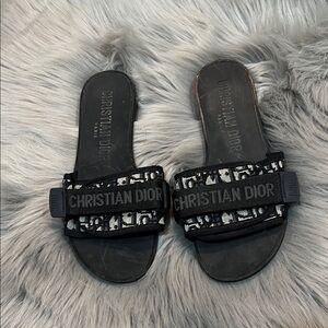 EUC Fashion Sandals Slides Dark Navy Blue,  Black and Tan Slides sz 38